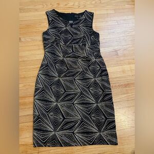 Scarlett Brand Women Size 10 Chic Black Gold Geometric Dress Zip Close